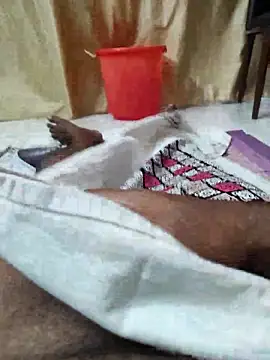 Tamil small cock online show from March 19, 2025, 6:44 pm