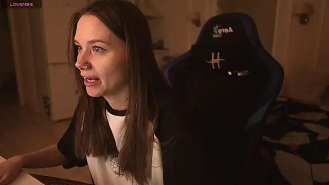 alexa feels  online show from February 16, 2025, 6:43 pm