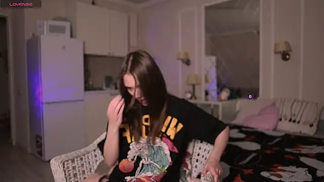 alexa feels  online show from February 15, 2025, 5:50 pm