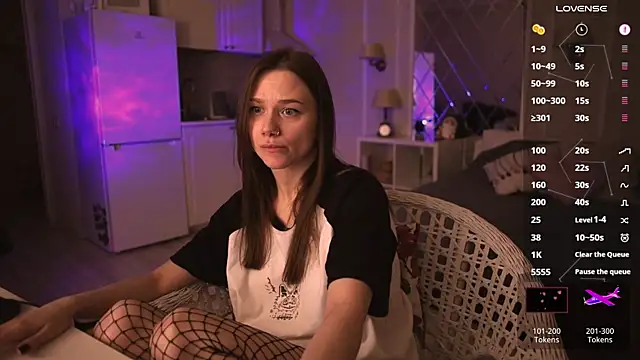 alexa feels  online show from March 16, 2025, 6:44 pm