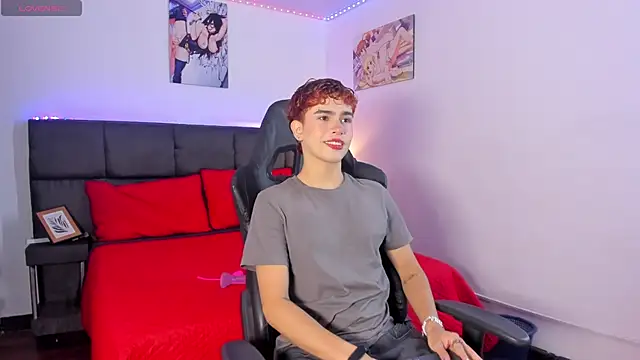 Snapshot of Aiiden_15 chatting on November 8, 2025, 1:03 pm Aiiden 15 online show from November 8, 2025, 1:03 pm