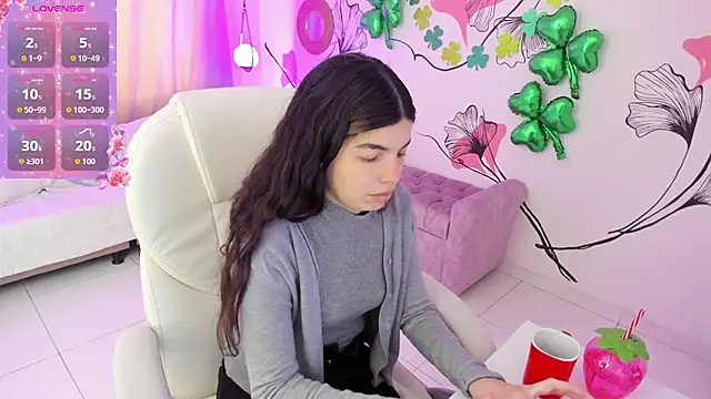 Isabela Fiorelli online show from March 27, 2026, 1:12 pm