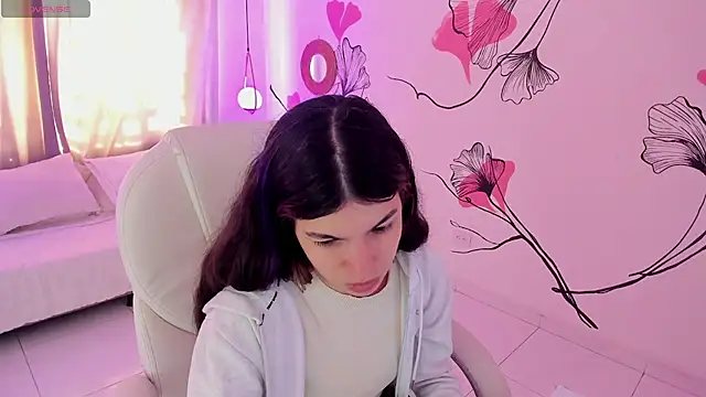 Snapshot of Isabela_Fiorelli chatting on May 3, 2026, 1:25 pm Isabela Fiorelli online show from May 3, 2026, 1:25 pm