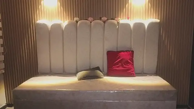 Cute Angell  online show from February 24, 2026, 3:51 am