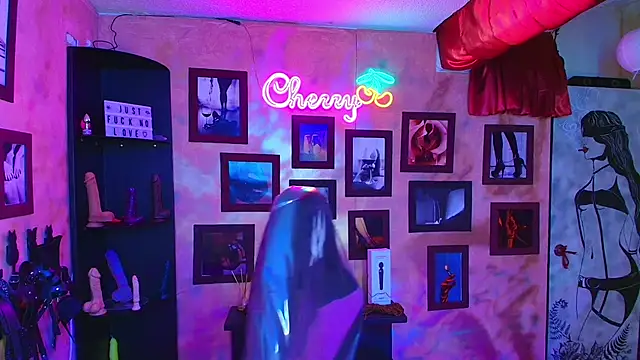 Snapshot of cherryy_bombshelll chatting on December 1, 2025, 4:41 pm cherryy bombshelll online show from December 1, 2025, 4:41 pm