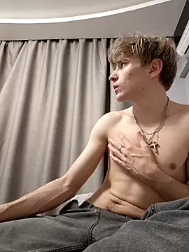 Snapshot of And25bn chatting on November 24, 2025, 6:46 am And25bn online show from November 24, 2025, 6:46 am