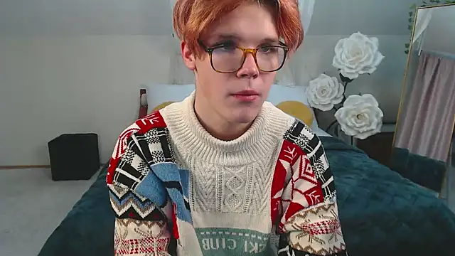 LouiseCoke online show from February 9, 2025, 12:08 pm