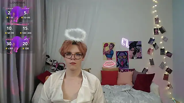 LouiseCoke online show from February 21, 2025, 12:38 am