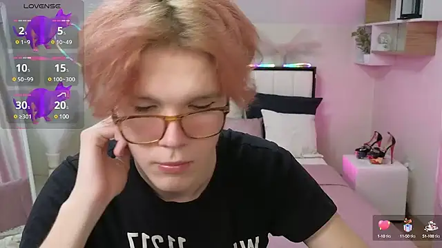 LouiseCoke online show from February 13, 2025, 12:35 am