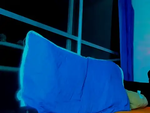 Snapshot of Alessandro_1610 chatting on November 15, 2025, 6:06 am Alessandro 1610 online show from November 15, 2025, 6:06 am