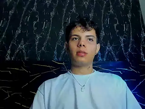 Alessandro 1610 online show from March 19, 2026, 2:22 am