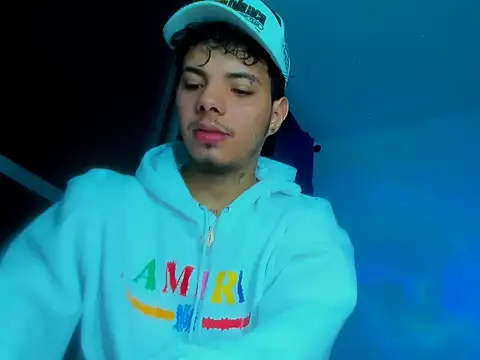 Snapshot of Alessandro_1610 chatting on September 30, 2025, 6:19 am Alessandro 1610 online show from September 30, 2025, 6:19 am