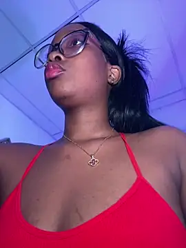 Snapshot of blackgril12 chatting on February 23, 2026, 9:37 pm blackgril12 online show from February 23, 2026, 9:37 pm