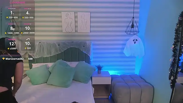 abby apple online show from October 23, 2025, 1:43 pm