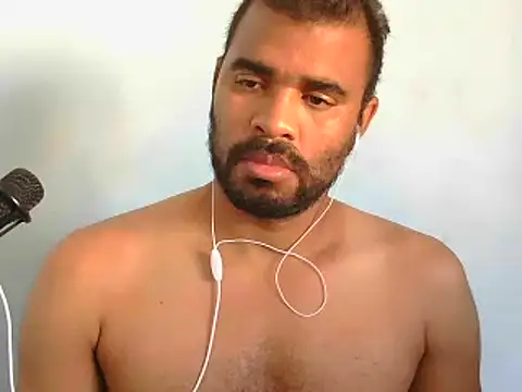 YOX22 online show from December 2, 2025, 10:22 pm