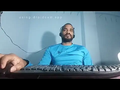 Snapshot of YOX22 chatting on March 15, 2025, 3:51 am YOX22 online show from March 15, 2025, 3:51 am