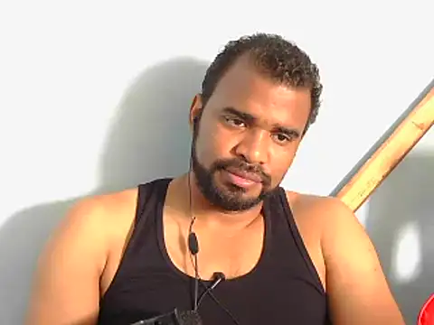 Snapshot of YOX22 chatting on October 27, 2025, 3:13 pm YOX22 online show from October 27, 2025, 3:13 pm