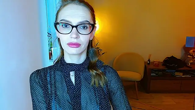 Lady Sunshine  online show from April 11, 2026, 6:32 am