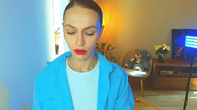 Lady Sunshine  online show from March 11, 2026, 7:13 am