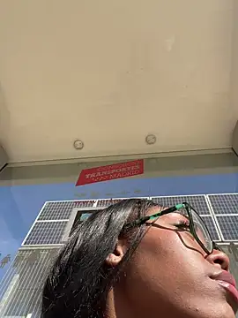 ThianaLopez online show from September 24, 2025, 9:16 am