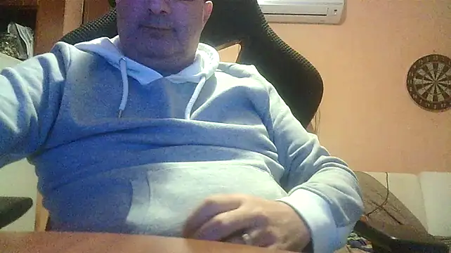 lanata online show from February 16, 2025, 5:37 pm