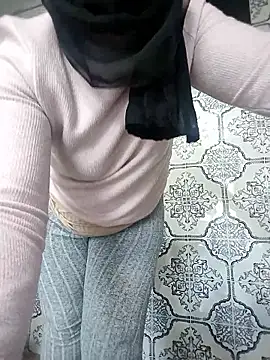 nouhaty online show from December 1, 2025, 7:42 am