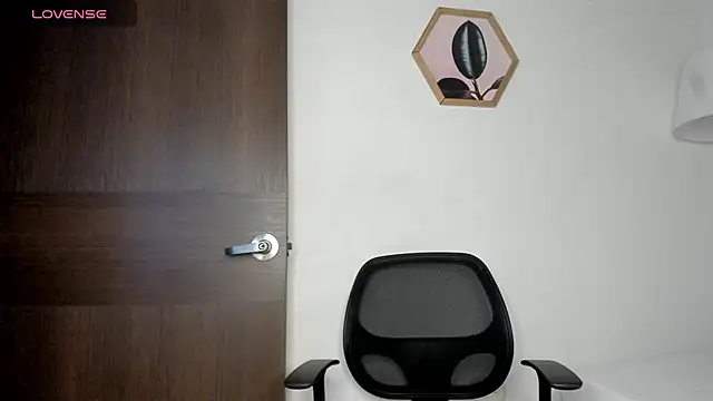 Dhalila  online show from November 11, 2025, 11:09 pm