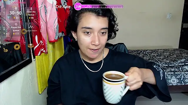 Snapshot of Robin_H00t chatting on March 2, 2025, 1:04 am Robin H00t online show from March 2, 2025, 1:04 am