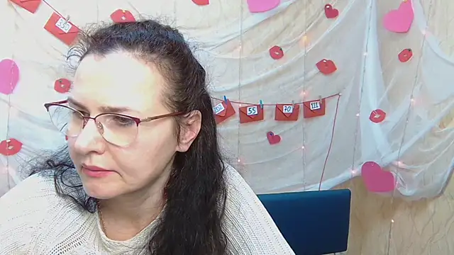 Snapshot of Miroslava_Happi chatting on March 11, 2025, 9:34 am Miroslava Happi online show from March 11, 2025, 9:34 am