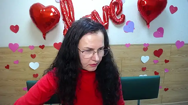 Snapshot of Miroslava_Happi chatting on February 25, 2025, 6:14 am Miroslava Happi online show from February 25, 2025, 6:14 am