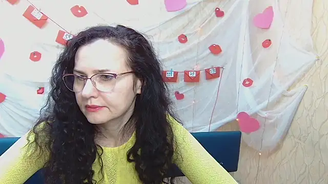 Snapshot of Miroslava_Happi chatting on February 27, 2025, 6:13 am Miroslava Happi online show from February 27, 2025, 6:13 am