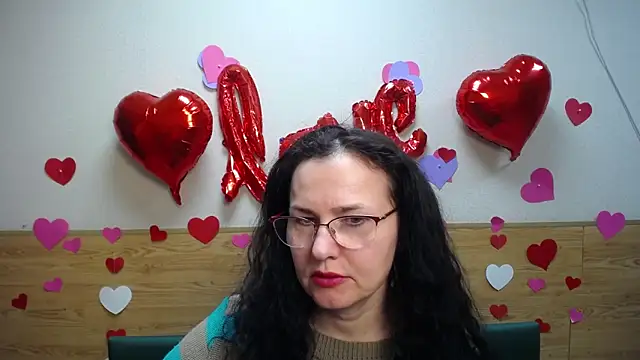 Snapshot of Miroslava_Happi chatting on March 21, 2025, 6:38 am Miroslava Happi online show from March 21, 2025, 6:38 am