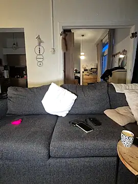 arnaudelsa online show from December 21, 2025, 3:57 pm