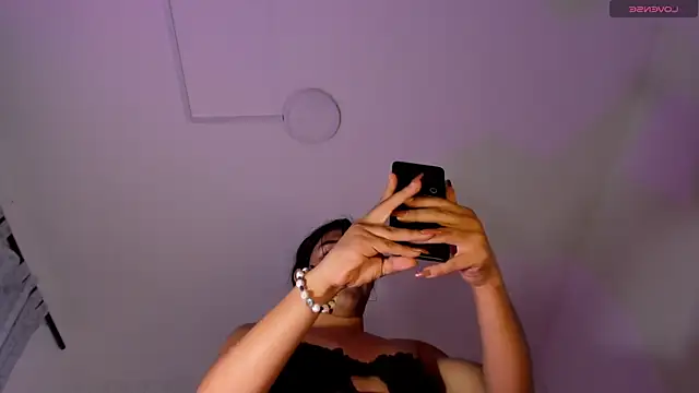 Snapshot of Selena_fox7 chatting on July 18, 2026, 3:15 am Selena fox7 online show from July 18, 2026, 3:15 am