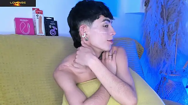 MaikyCooper online show from September 27, 2025, 9:10 pm