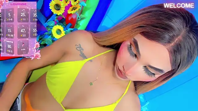 Snapshot of emelly_horny_ chatting on October 15, 2025, 6:16 pm emelly horny online show from October 15, 2025, 6:16 pm