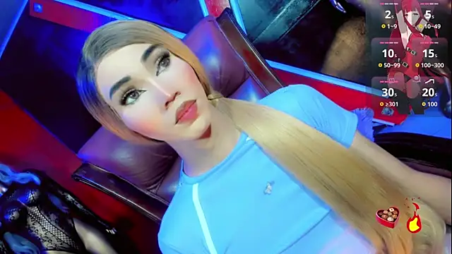 emelly horny  online show from November 22, 2025, 7:46 pm