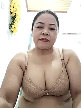 Baby-bigtits2024 online show from December 14, 2025, 2:29 am