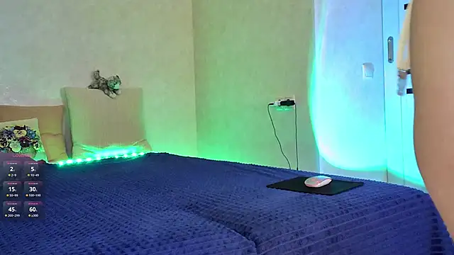 Roseaa online show from April 2, 2026, 5:47 am