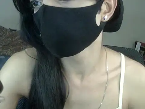 Snapshot of YourCDBitch chatting on October 4, 2025, 8:10 pm YourCDBitch online show from October 4, 2025, 8:10 pm