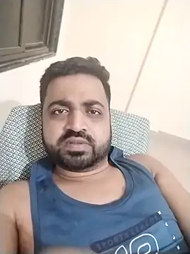 Vij717 online show from October 16, 2025, 5:43 pm