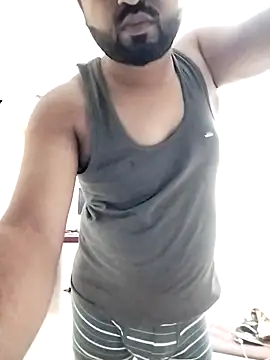 Vij717 online show from December 2, 2025, 4:30 pm