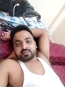 Vij717 online show from March 6, 2025, 2:51 pm