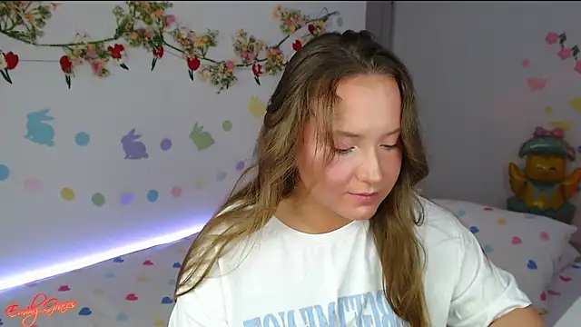 EmilyxxGraces online show from April 9, 2026, 10:05 pm