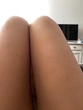 Snapshot of DeboraXporn chatting on November 13, 2025, 10:19 am DeboraXporn online show from November 13, 2025, 10:19 am