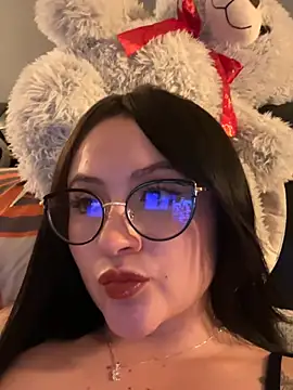 Snapshot of ValentinaOrtiz3 chatting on April 10, 2026, 11:56 pm ValentinaOrtiz3 online show from April 10, 2026, 11:56 pm