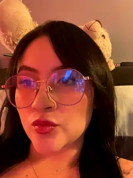 Snapshot of ValentinaOrtiz3 chatting on September 10, 2025, 9:47 pm ValentinaOrtiz3 online show from September 10, 2025, 9:47 pm