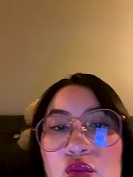 Snapshot of ValentinaOrtiz3 chatting on September 9, 2025, 1:49 am ValentinaOrtiz3 online show from September 9, 2025, 1:49 am