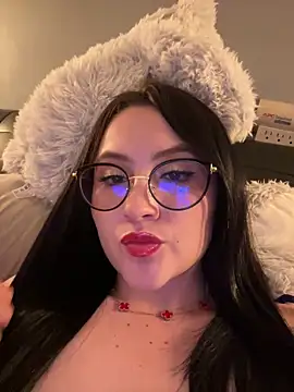 Snapshot of ValentinaOrtiz3 chatting on February 24, 2026, 11:49 pm ValentinaOrtiz3 online show from February 24, 2026, 11:49 pm