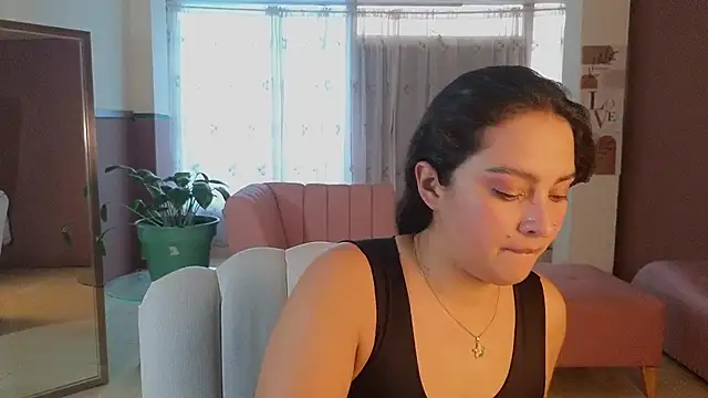 sweet ahinara online show from November 30, 2025, 8:09 pm